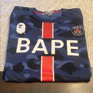 Men’s BAPE shirt